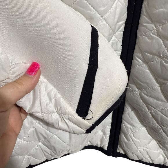 Michael Kors White & Black Trim Quilted Nylon jacket with Hood & Pockets Medium - Picture 6 of 9